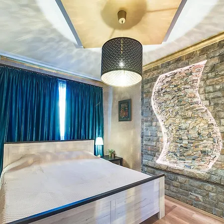 Unique Atmosphere With Golden Standard Design Sofia