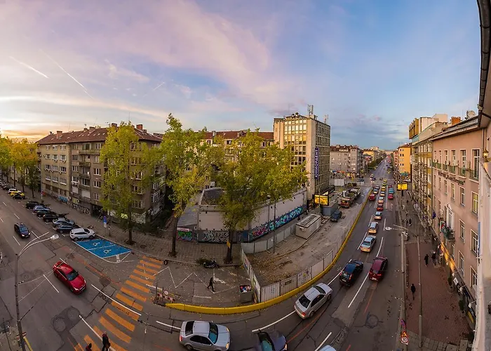 Unique Atmosphere With Golden Standard Design Sofia