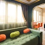 דירה Unique Atmosphere With Golden Standard Design סופיה