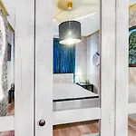 Unique Atmosphere With Golden Standard Design