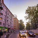 Unique Atmosphere With Golden Standard Design Apartment *