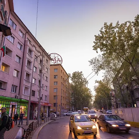 Unique Atmosphere With Golden Standard Design Апартаменты *