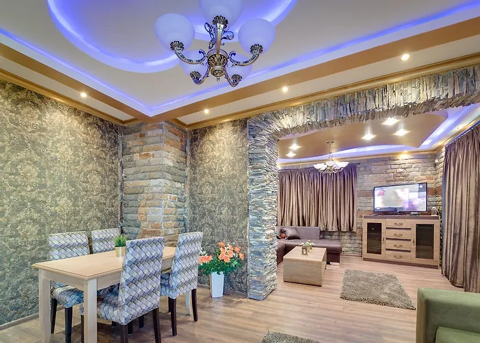 Unique Atmosphere With Golden Standard Design Daire *